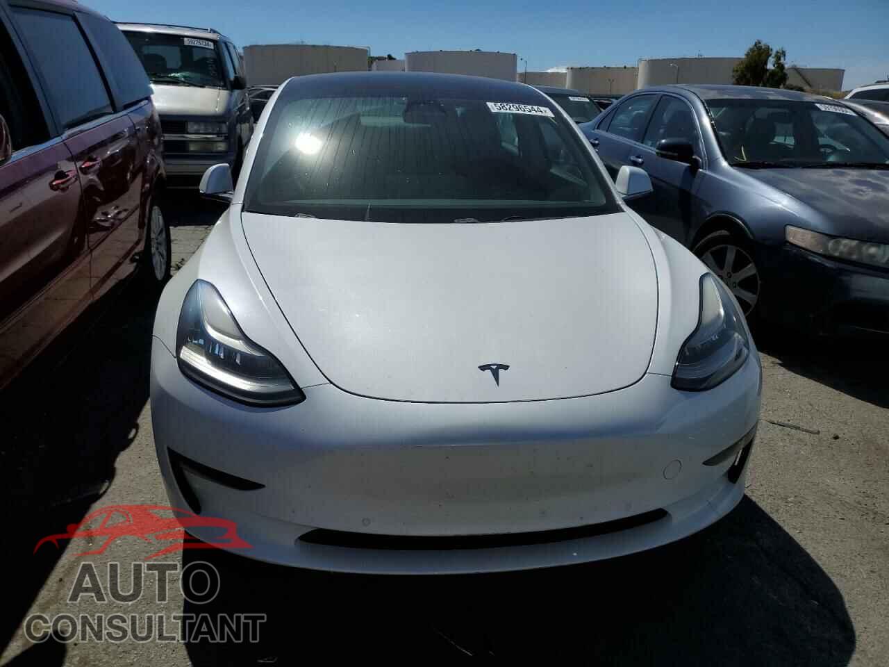 TESLA MODEL 3 2019 - 5YJ3E1EB2KF433483