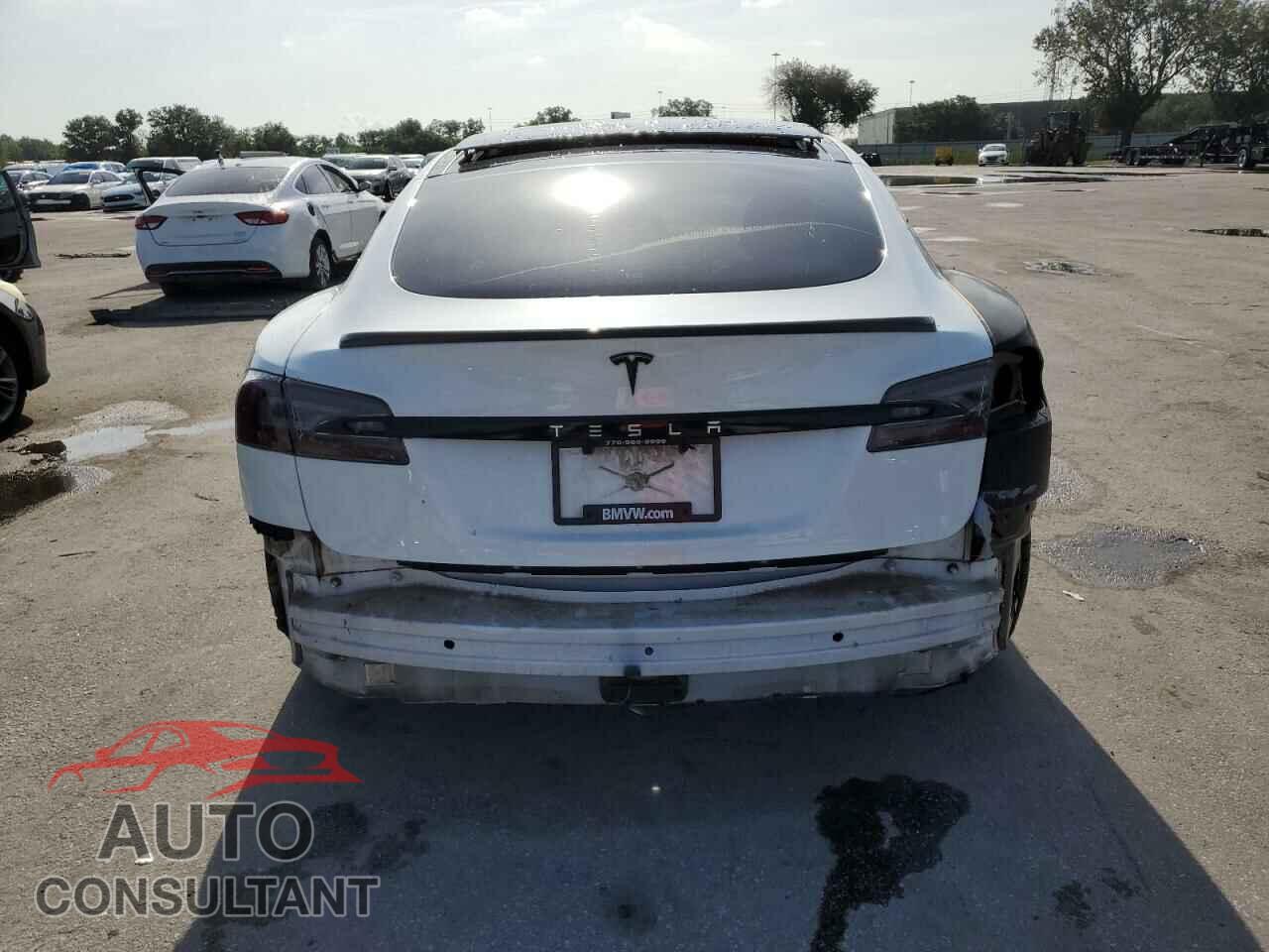 TESLA MODEL S 2016 - 5YJSA1E28GF142176