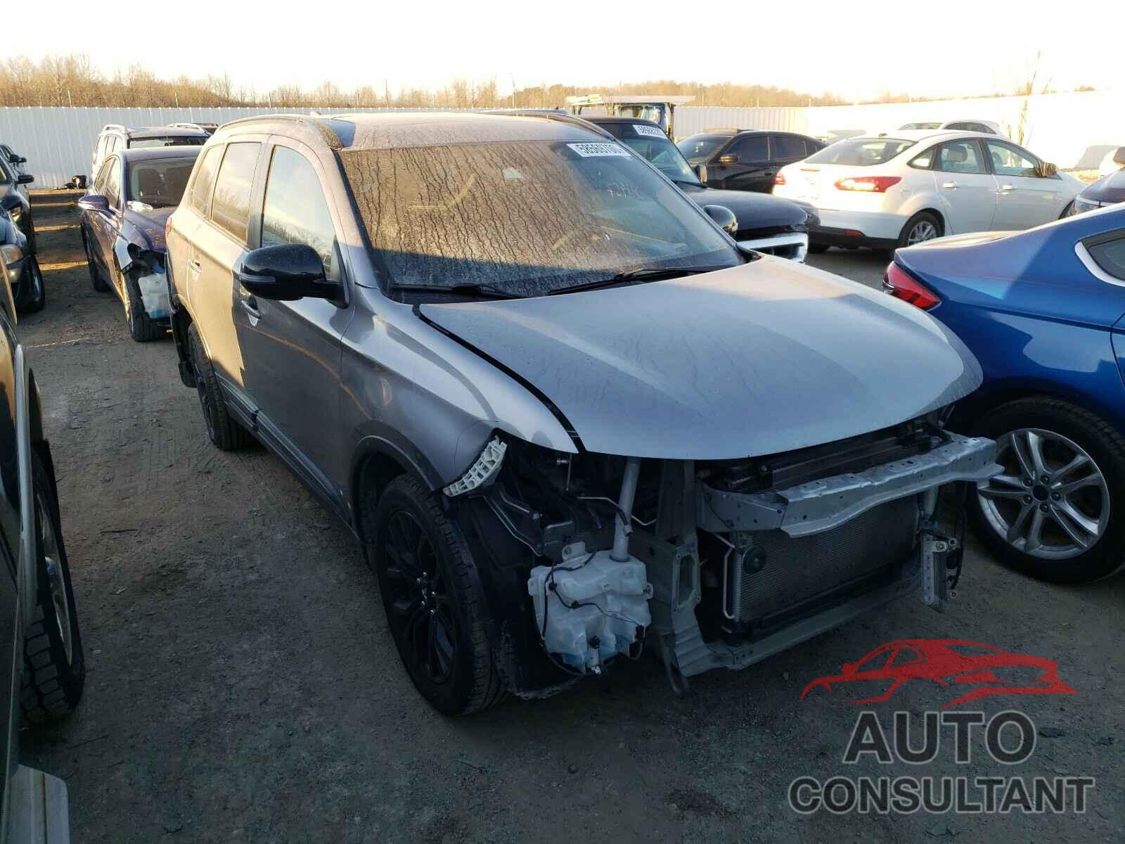 MITSUBISHI OUTLANDER 2019 - JA4AD3A37KZ025571