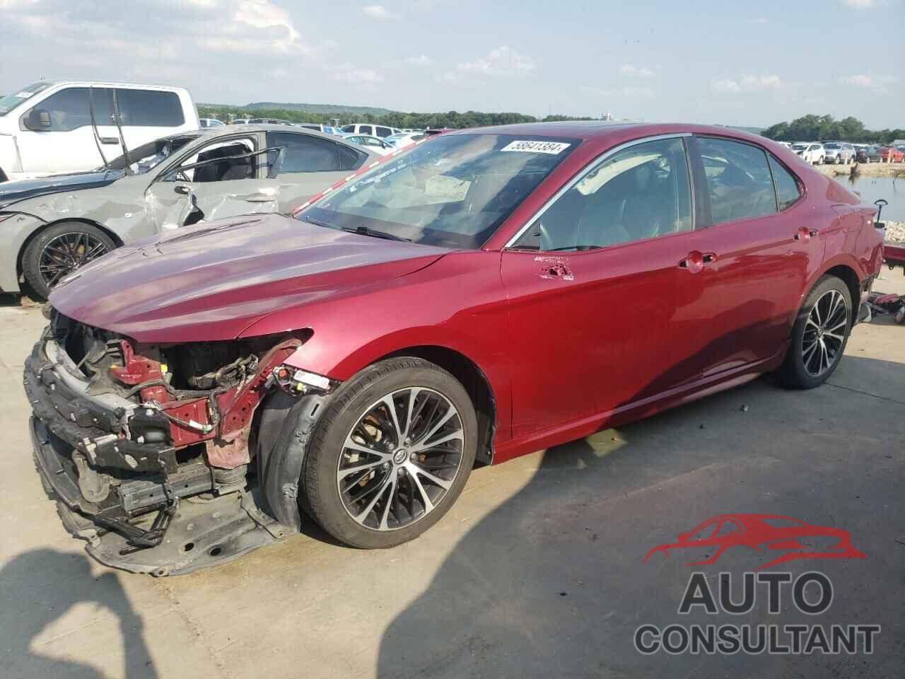 TOYOTA CAMRY 2018 - 4T1B11HK4JU620518