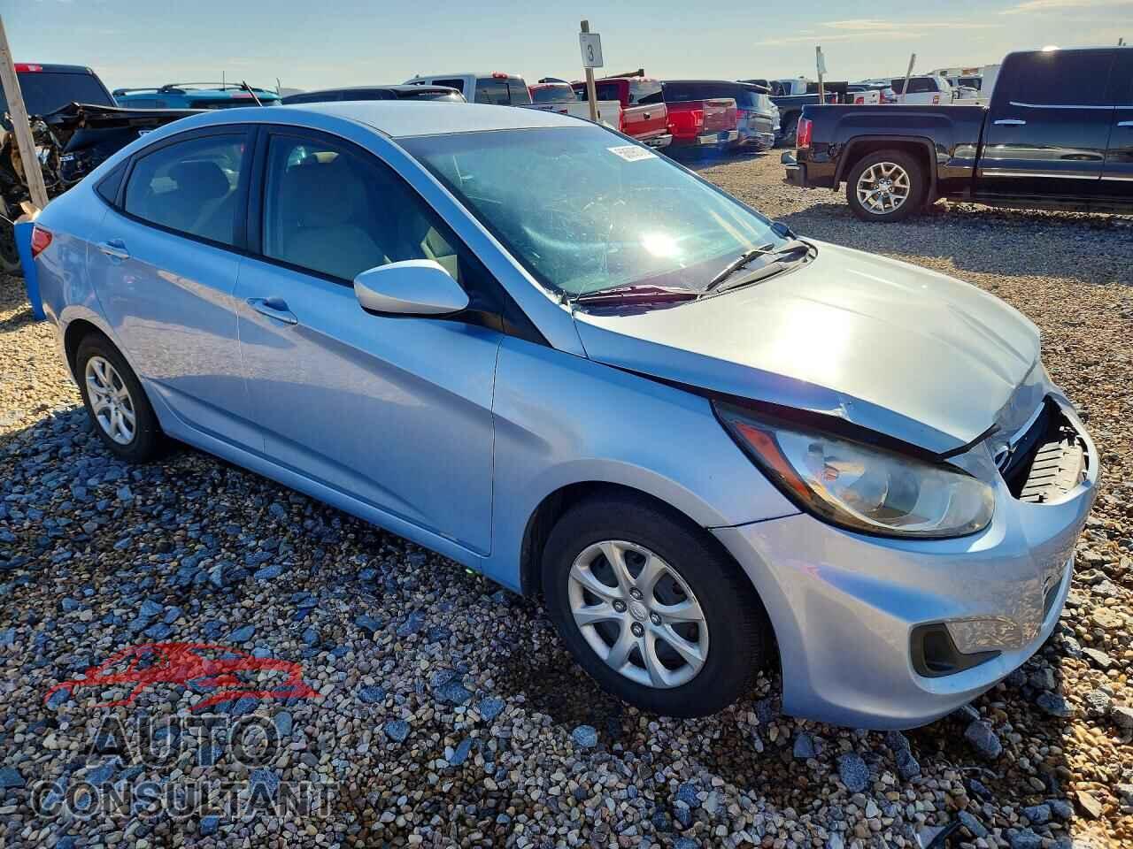 HYUNDAI ACCENT 2013 - KMHCT4AE2DU336779