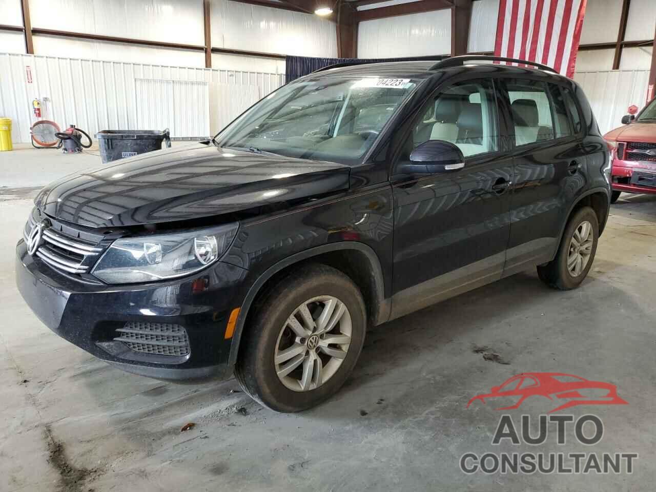 VOLKSWAGEN TIGUAN 2016 - WVGBV7AX2GW602559