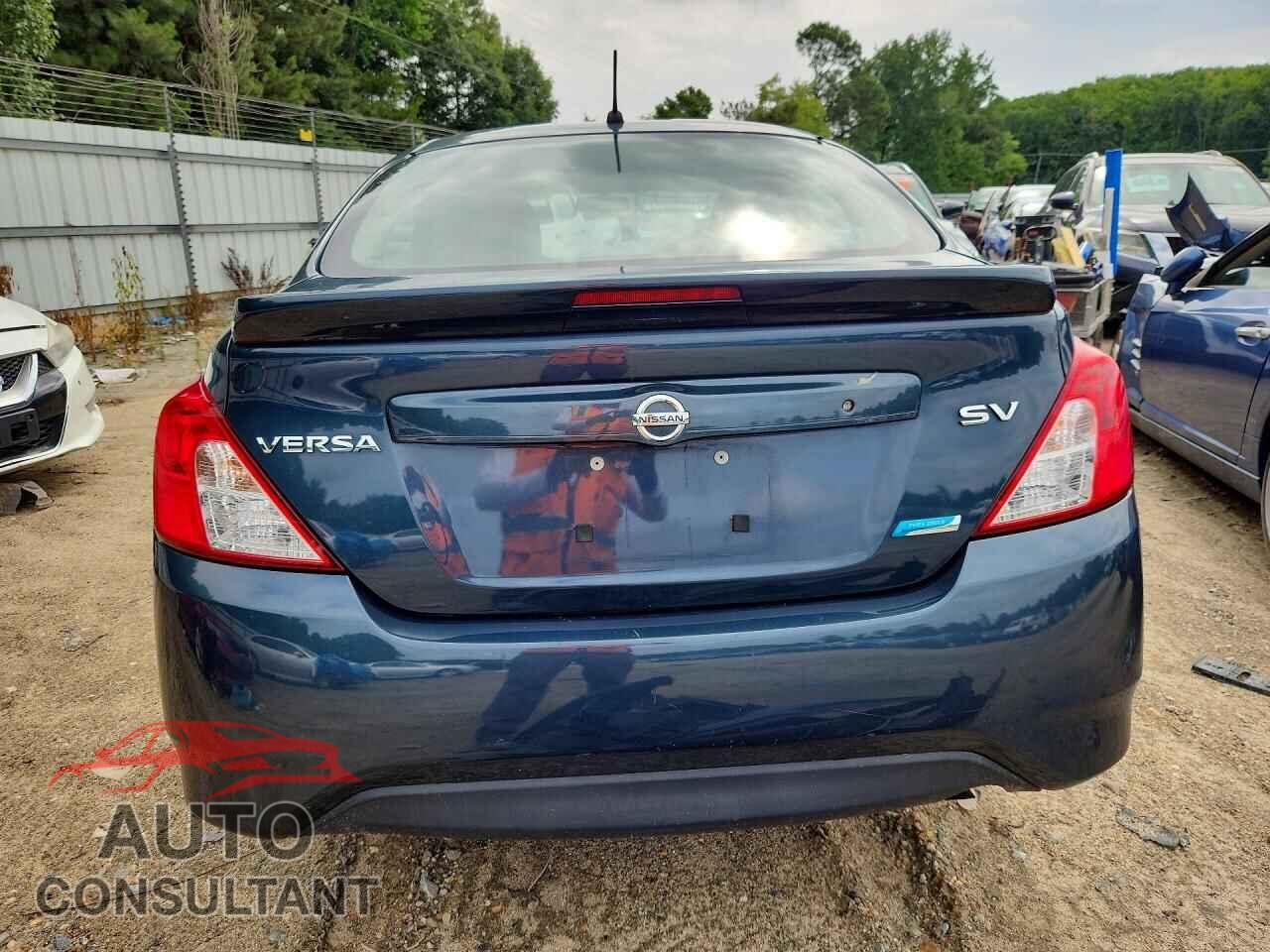 NISSAN VERSA 2016 - 3N1CN7AP3GL856461
