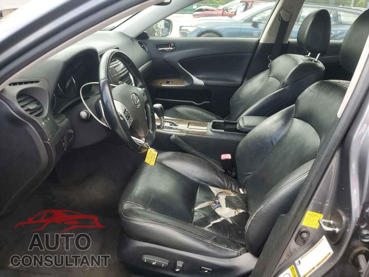 LEXUS IS 2012 - JTHCF5C25C5056981