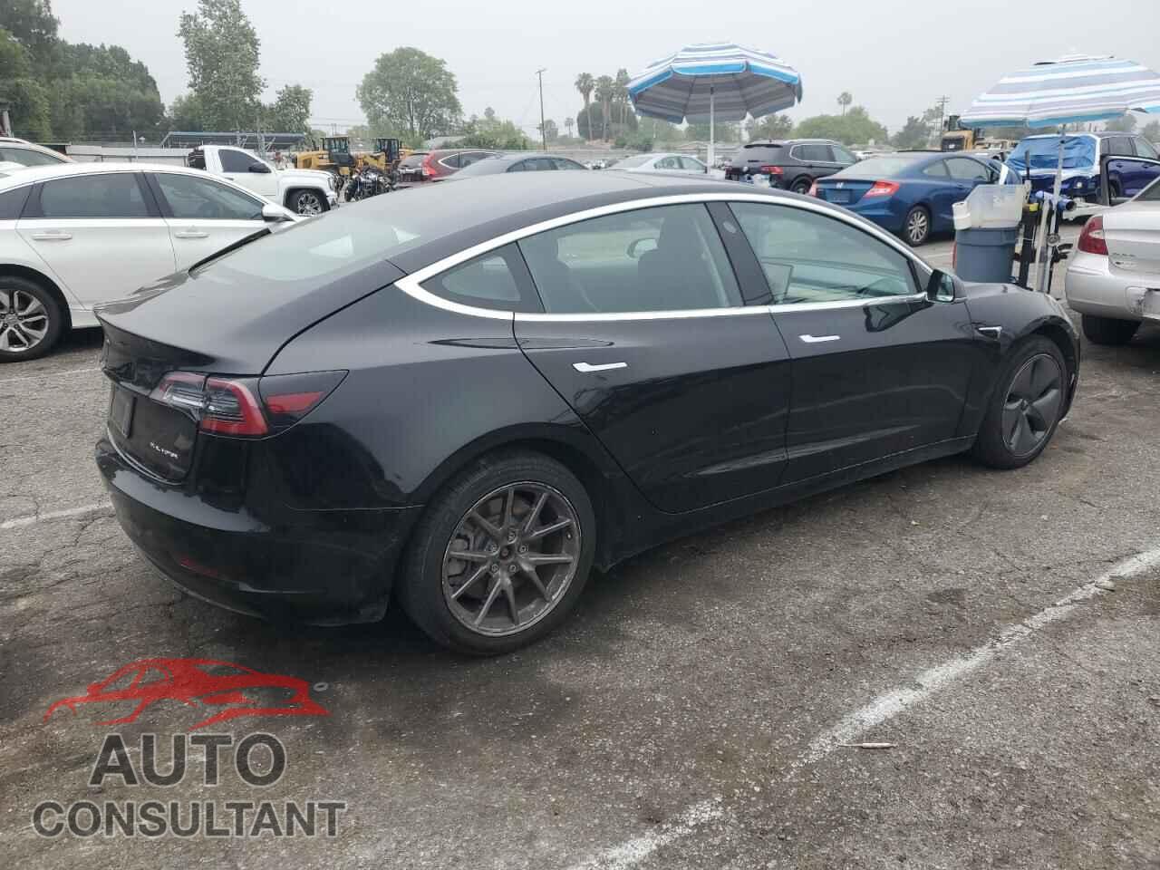 TESLA MODEL 3 2019 - 5YJ3E1EB7KF384782