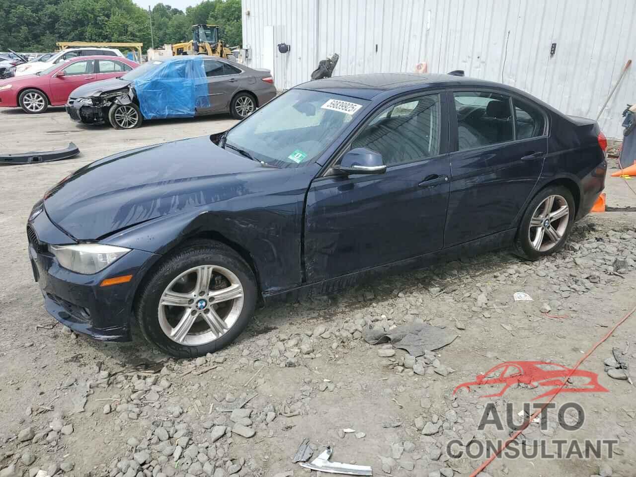 BMW 3 SERIES 2014 - WBA3B5G5XENS11574