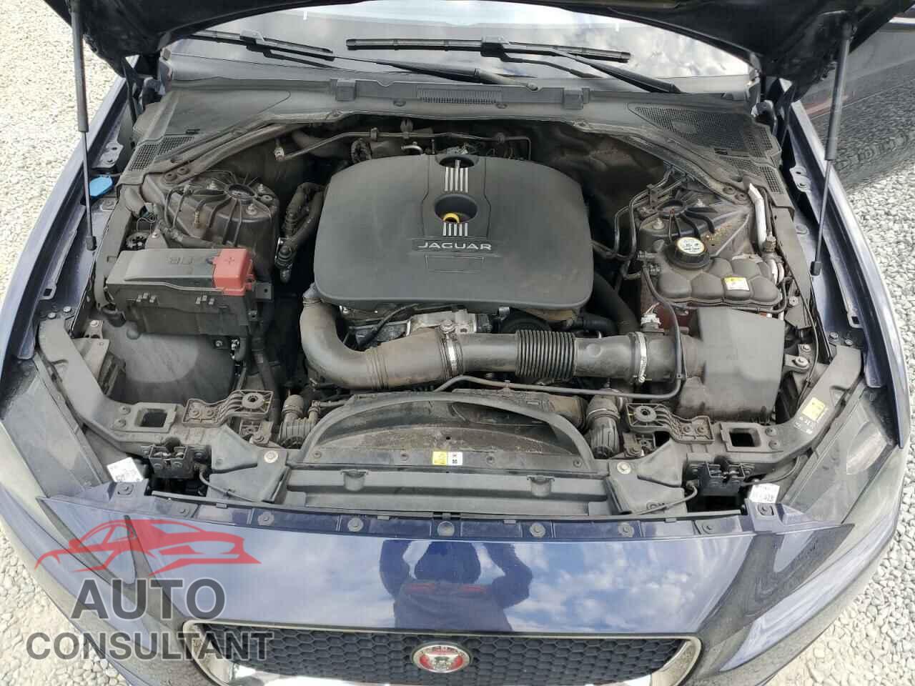 JAGUAR XE 2017 - SAJAD4BG5HA972775