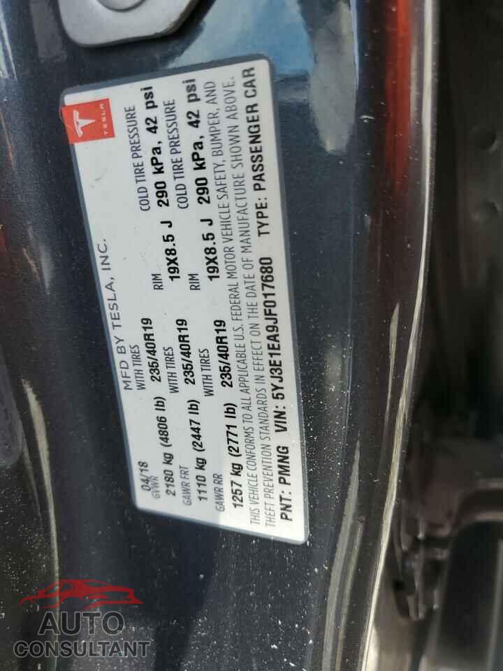 TESLA MODEL 3 2018 - 5YJ3E1EA9JF017680