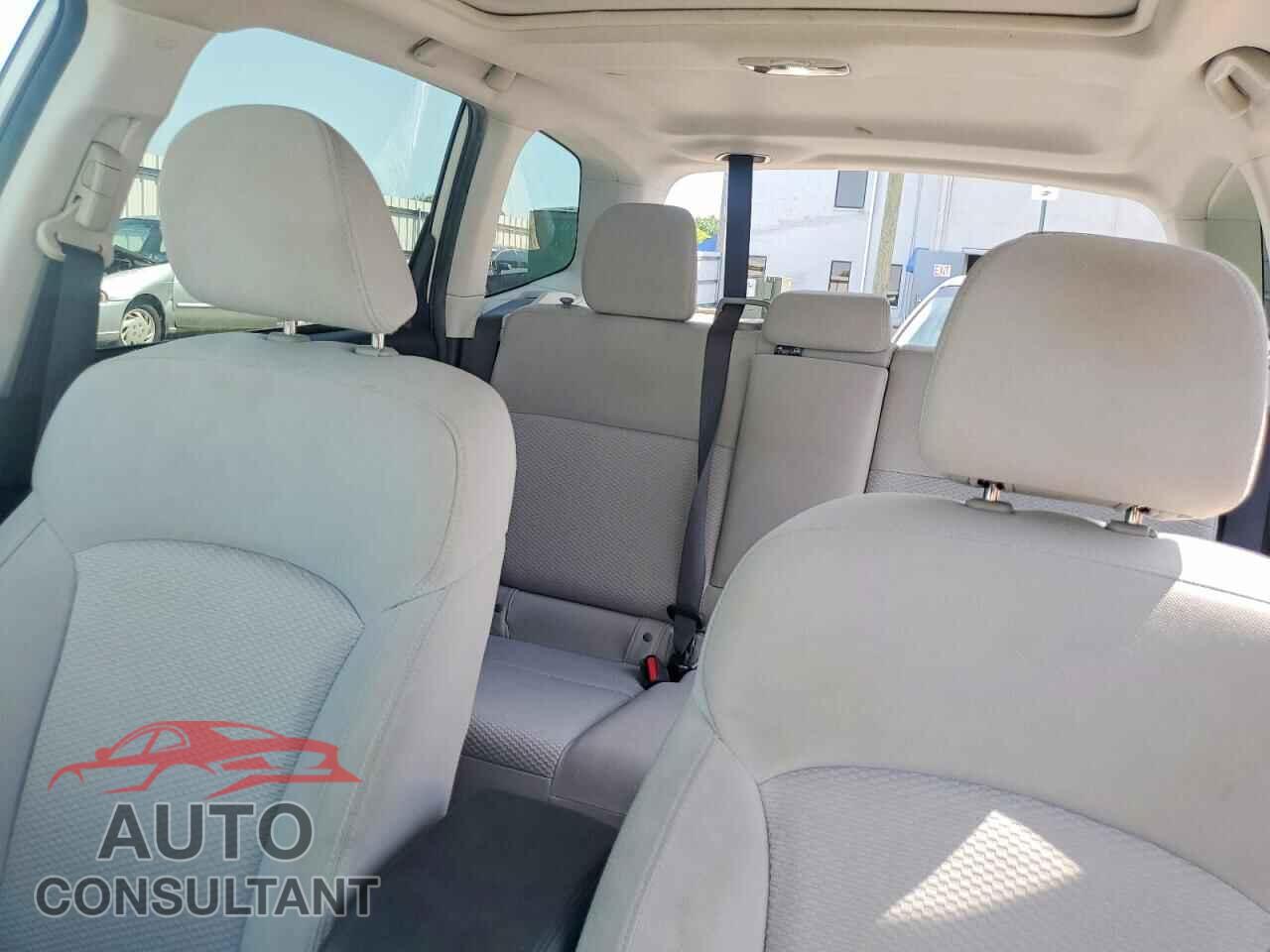 SUBARU FORESTER 2015 - JF2SJADC7FH401444