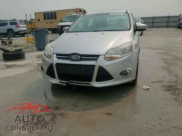 FORD FOCUS 2014 - 1FADP3F26EL299030