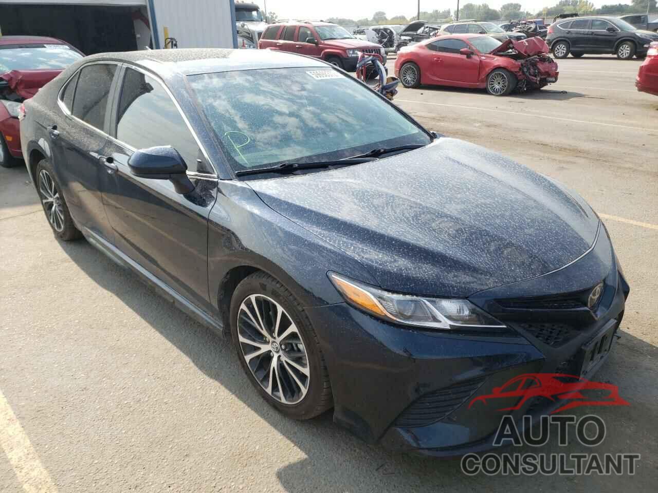 TOYOTA CAMRY 2020 - 4T1G11AK7LU880480