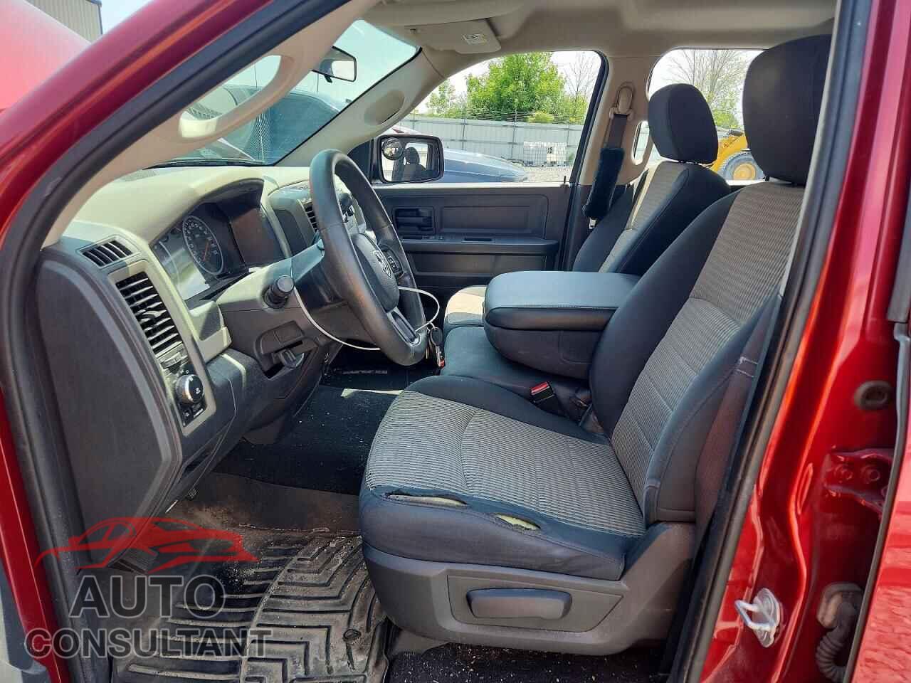 DODGE RAM 1500 2012 - 1C6RD7FT4CS238875