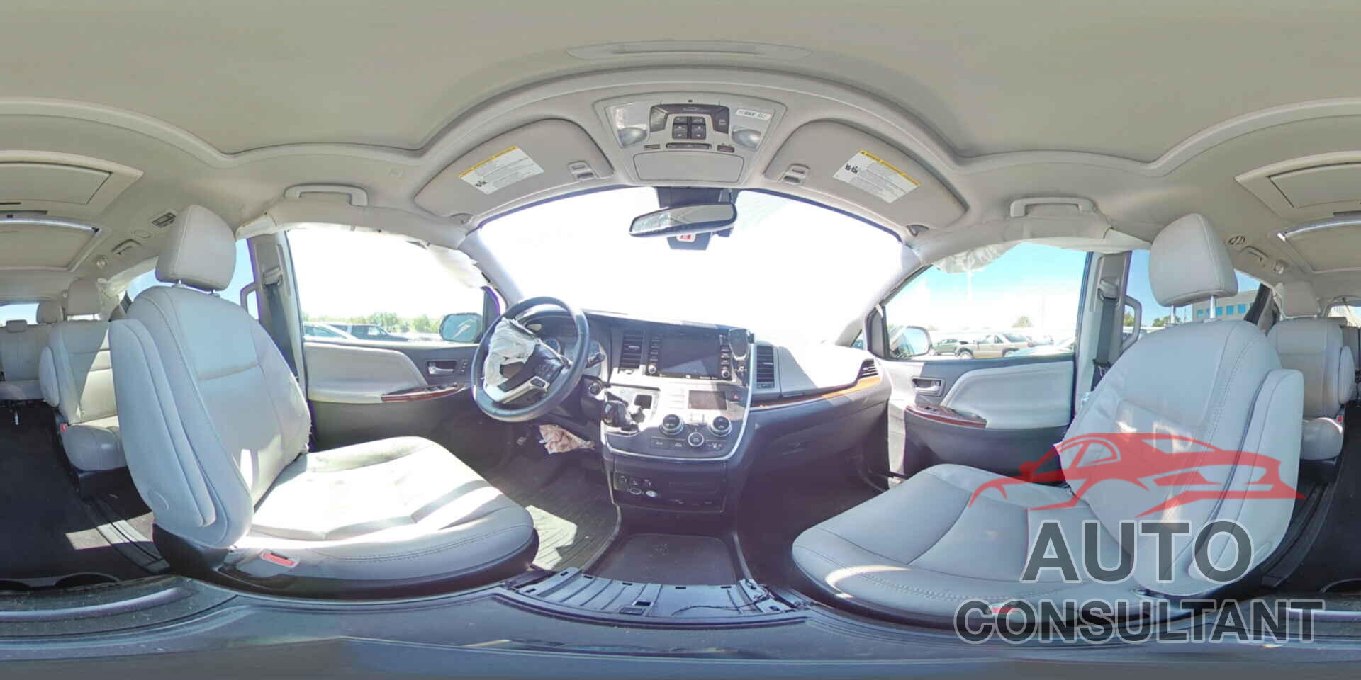 TOYOTA All Models 2019 - 5TDDZ3DCXKS216743