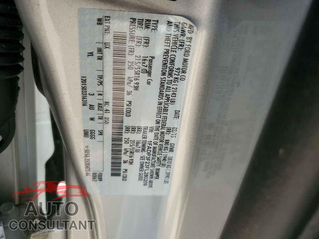 FORD FOCUS 2015 - 1FADP3F23FL280209