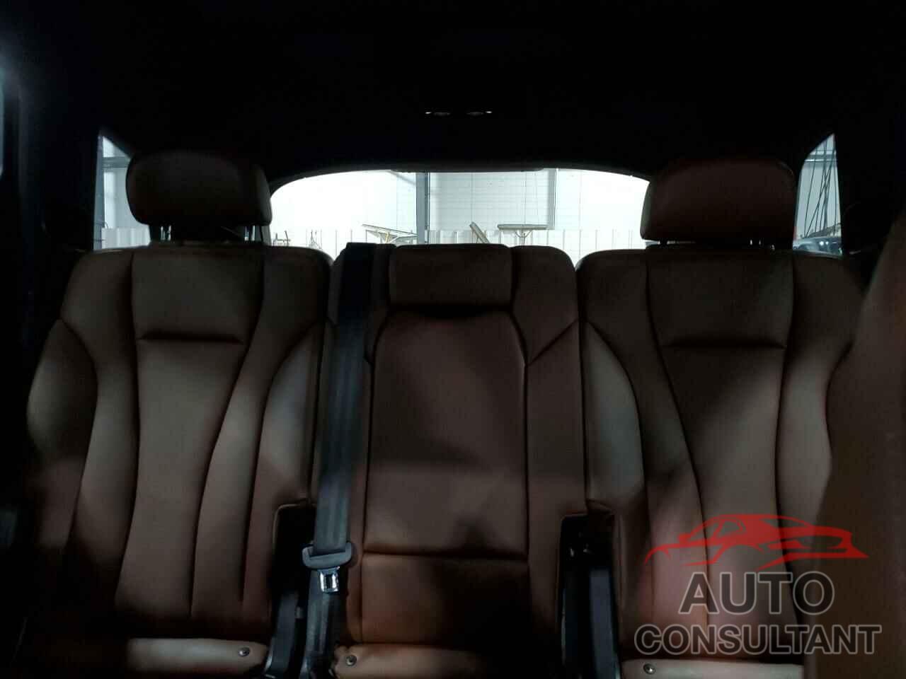 AUDI Q7 2019 - WA1LAAF70KD009226