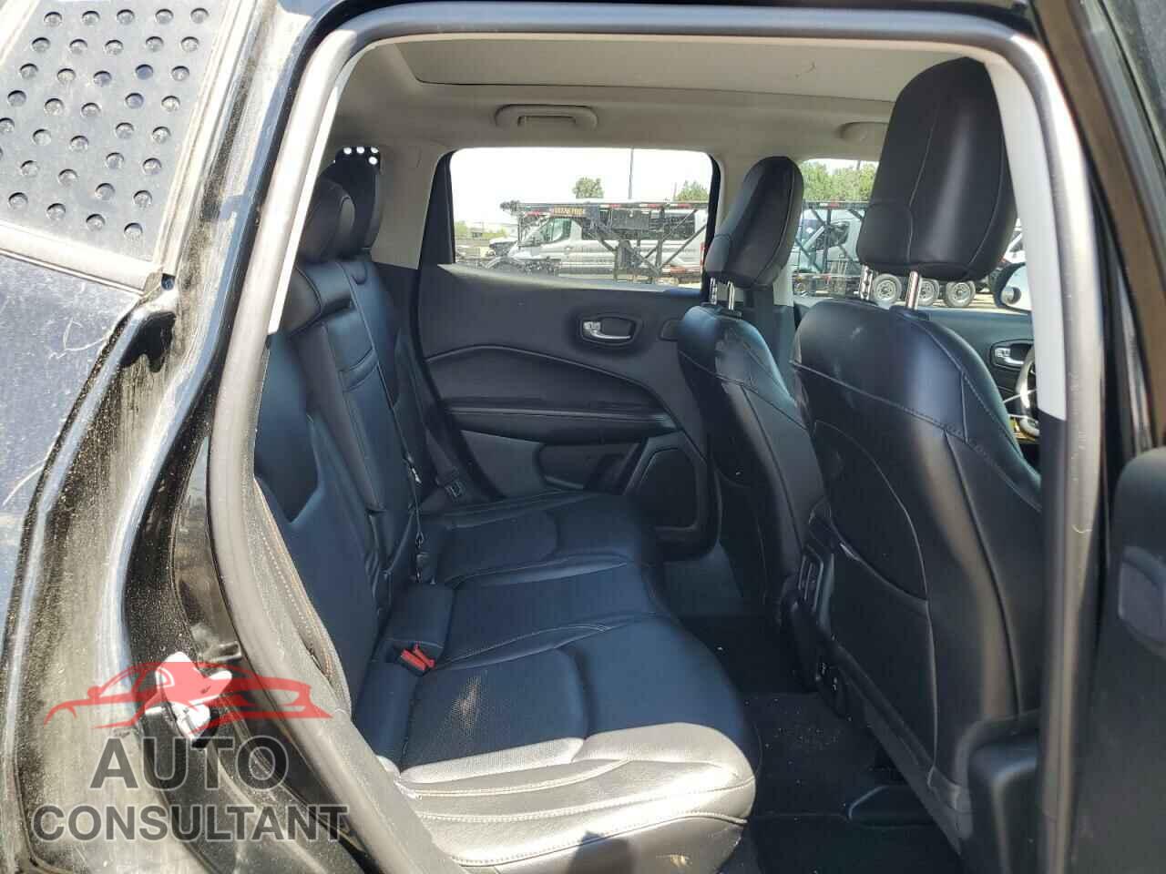 JEEP COMPASS 2017 - 3C4NJDCBXHT639735