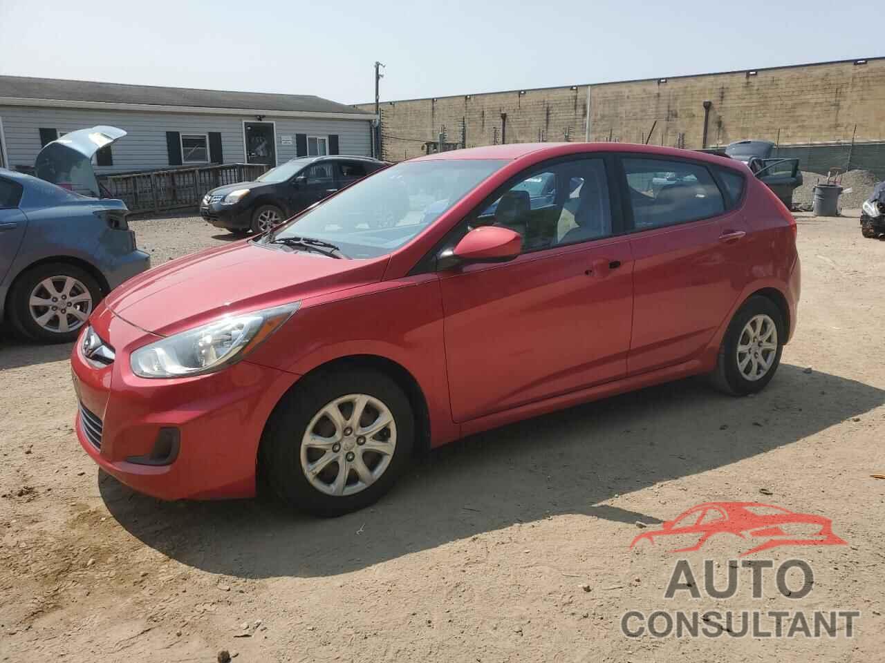HYUNDAI ACCENT 2013 - KMHCT5AE4DU140638