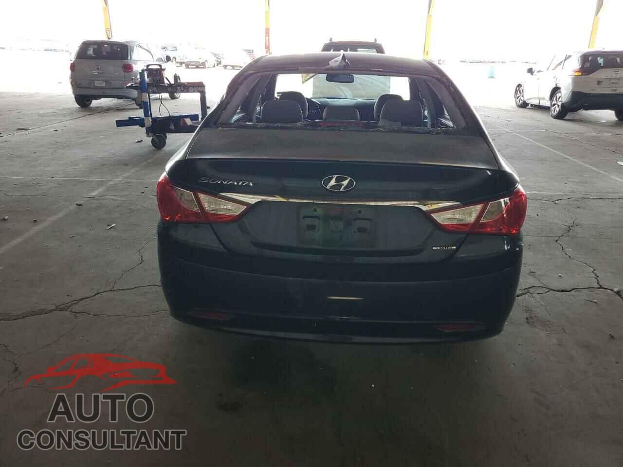 HYUNDAI SONATA 2011 - 5NPEC4AC9BH017382