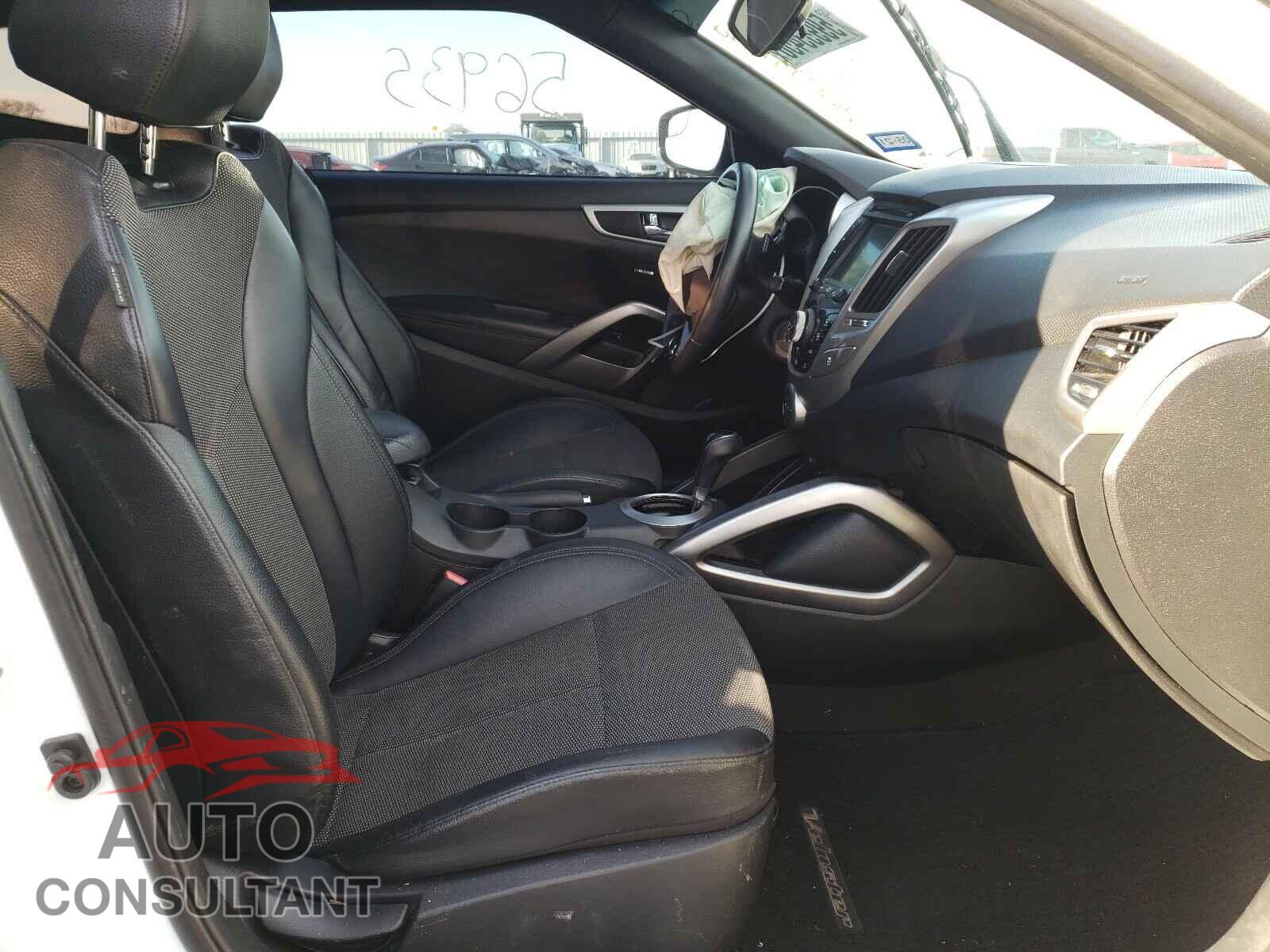 HYUNDAI VELOSTER 2016 - KMHTC6AD8GU293430
