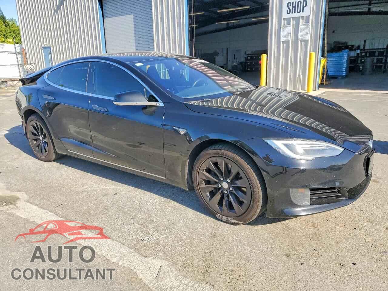 TESLA MODEL S 2017 - 5YJSA1E15HF202729