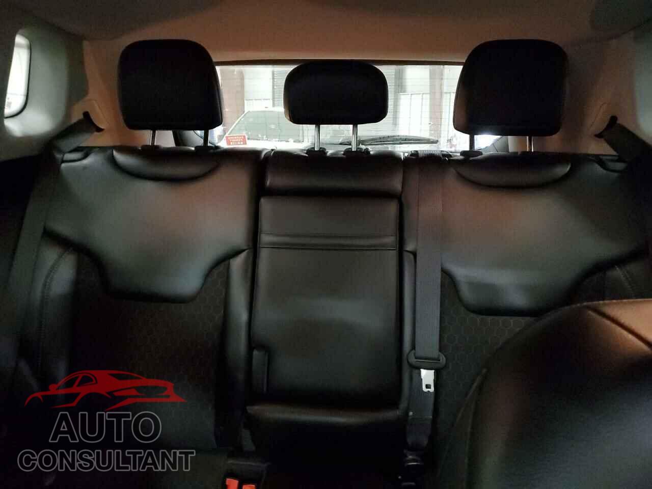 JEEP COMPASS 2018 - 3C4NJDBB0JT434190