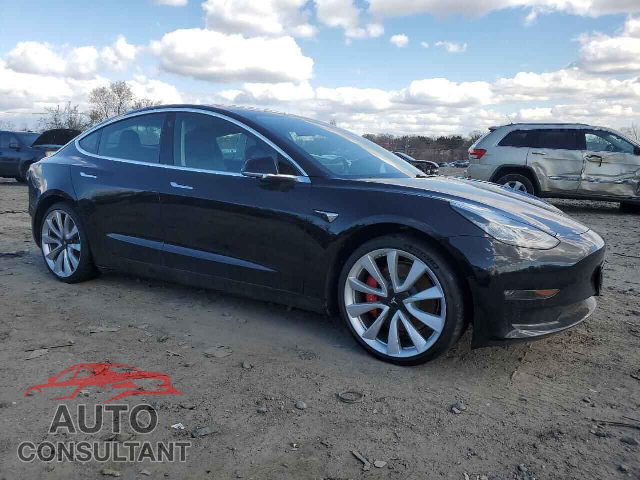TESLA MODEL 3 2019 - 5YJ3E1EB8KF441619