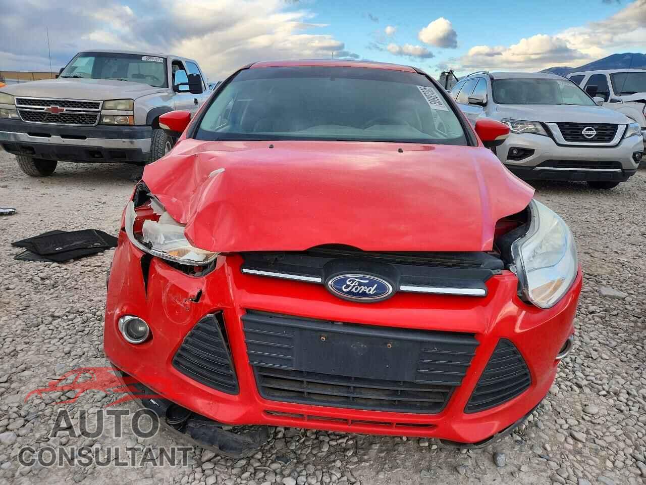 FORD FOCUS 2013 - 1FADP3K28DL214080