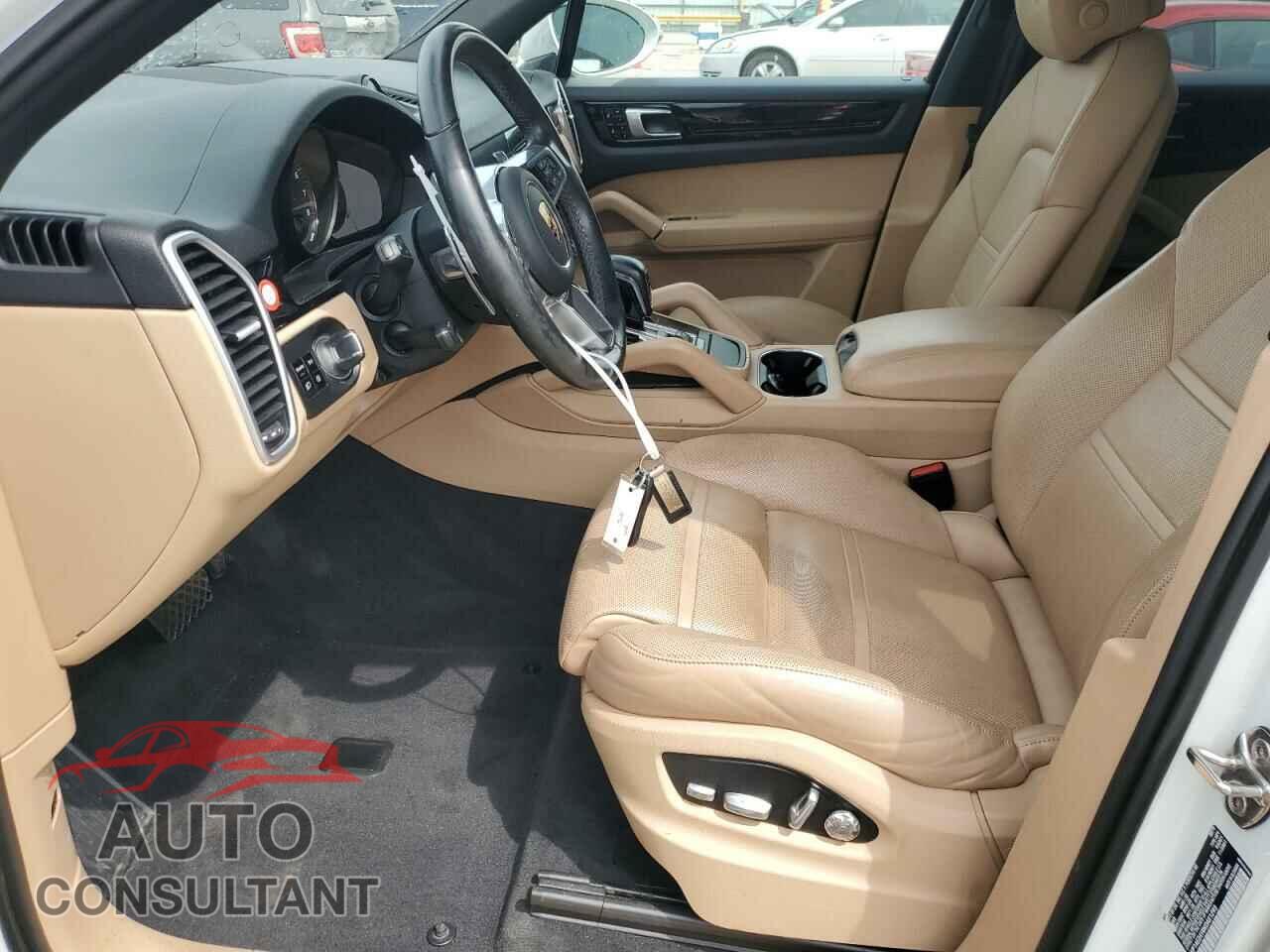 PORSCHE CAYENNE 2019 - WP1AE2AY8KDA51293