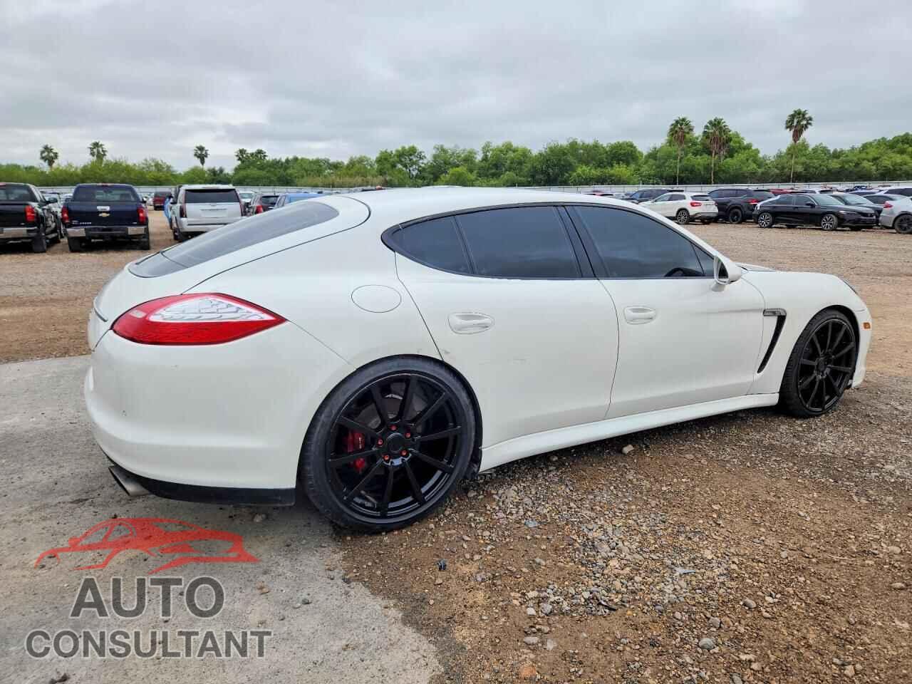 PORSCHE PANAMERA 2011 - WP0AA2A74BL011156