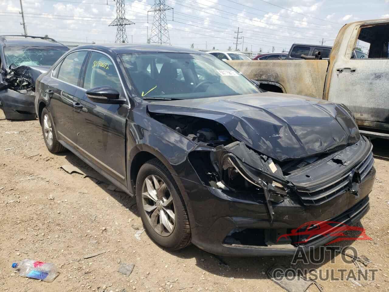 VOLKSWAGEN PASSAT 2017 - 1VWAT7A38HC081432