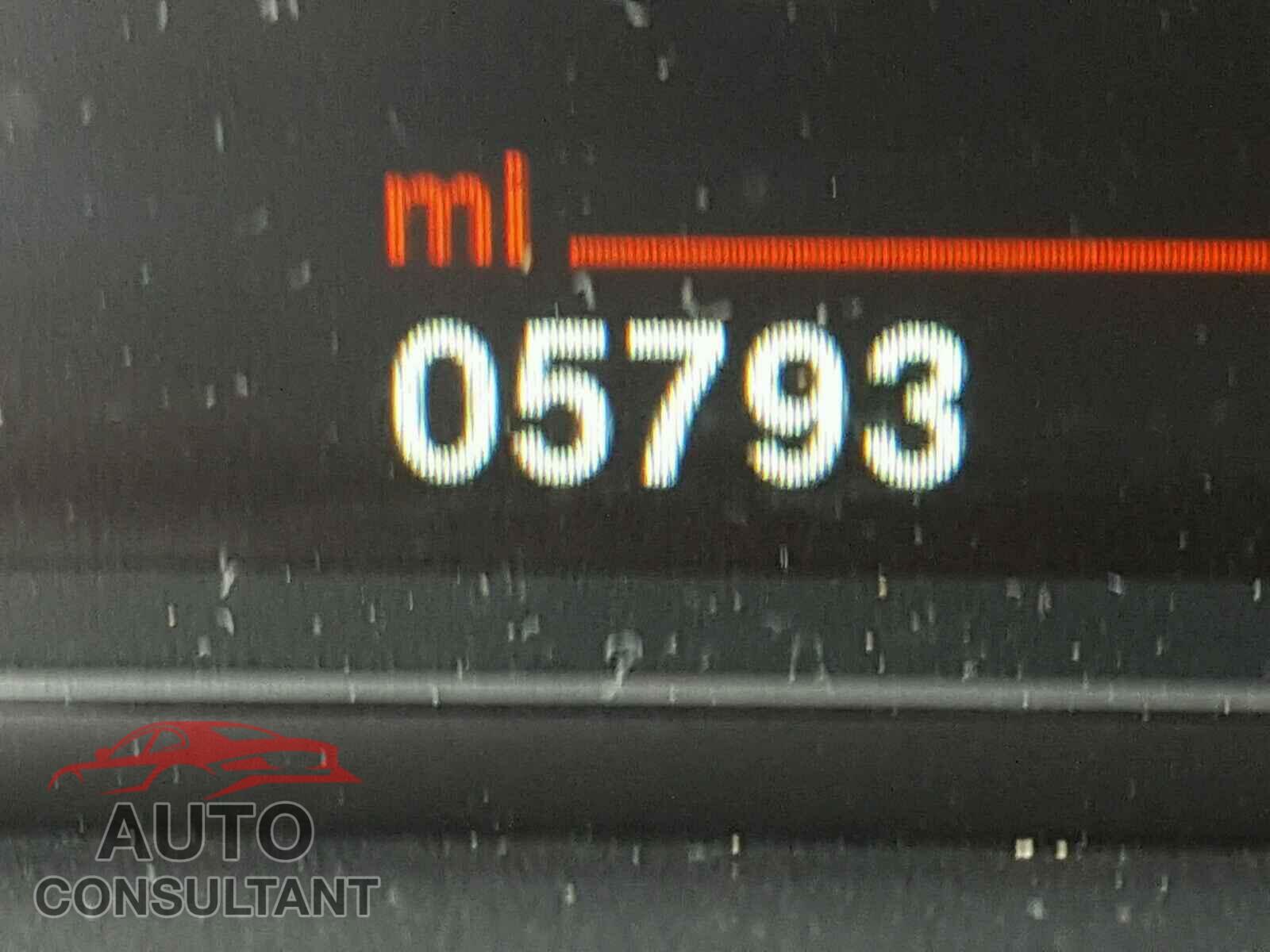 BMW 3 SERIES 2016 - WBA8E9G54GNU28948