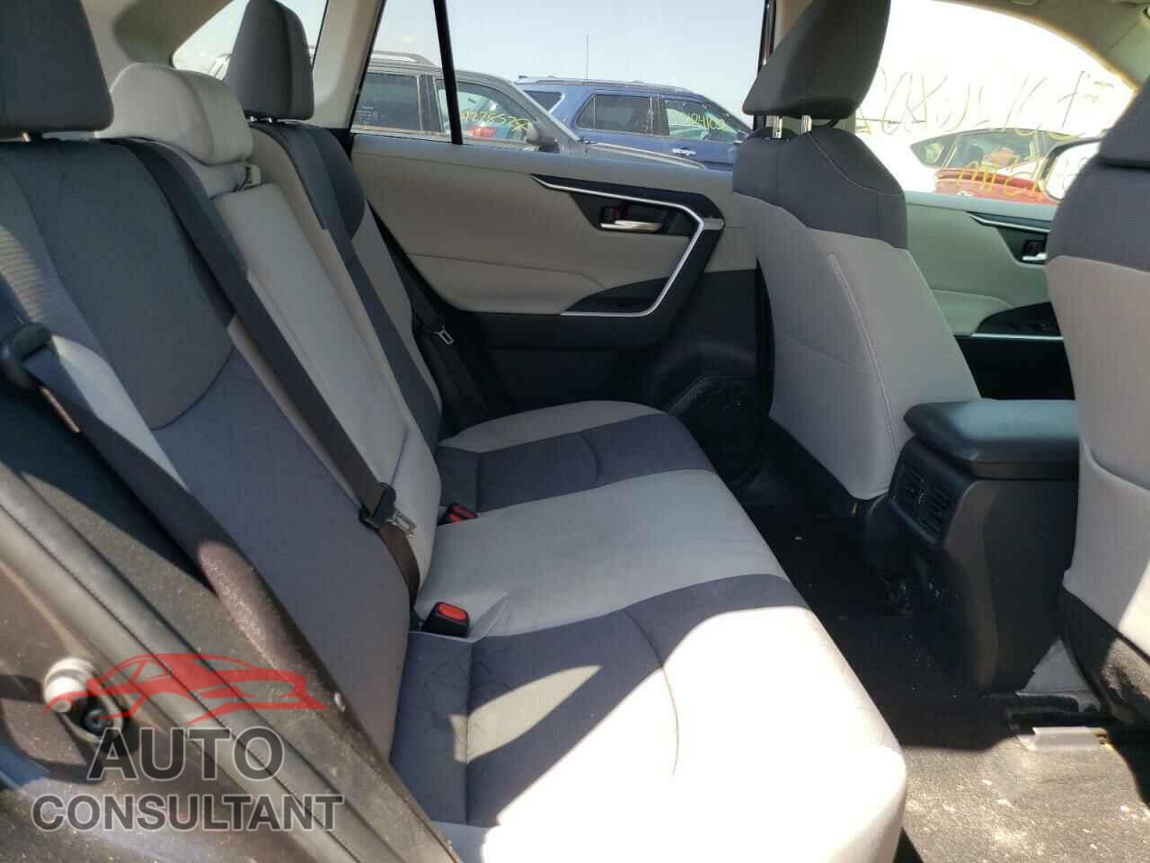 TOYOTA RAV4 2020 - JTMP1RFV2LJ028366