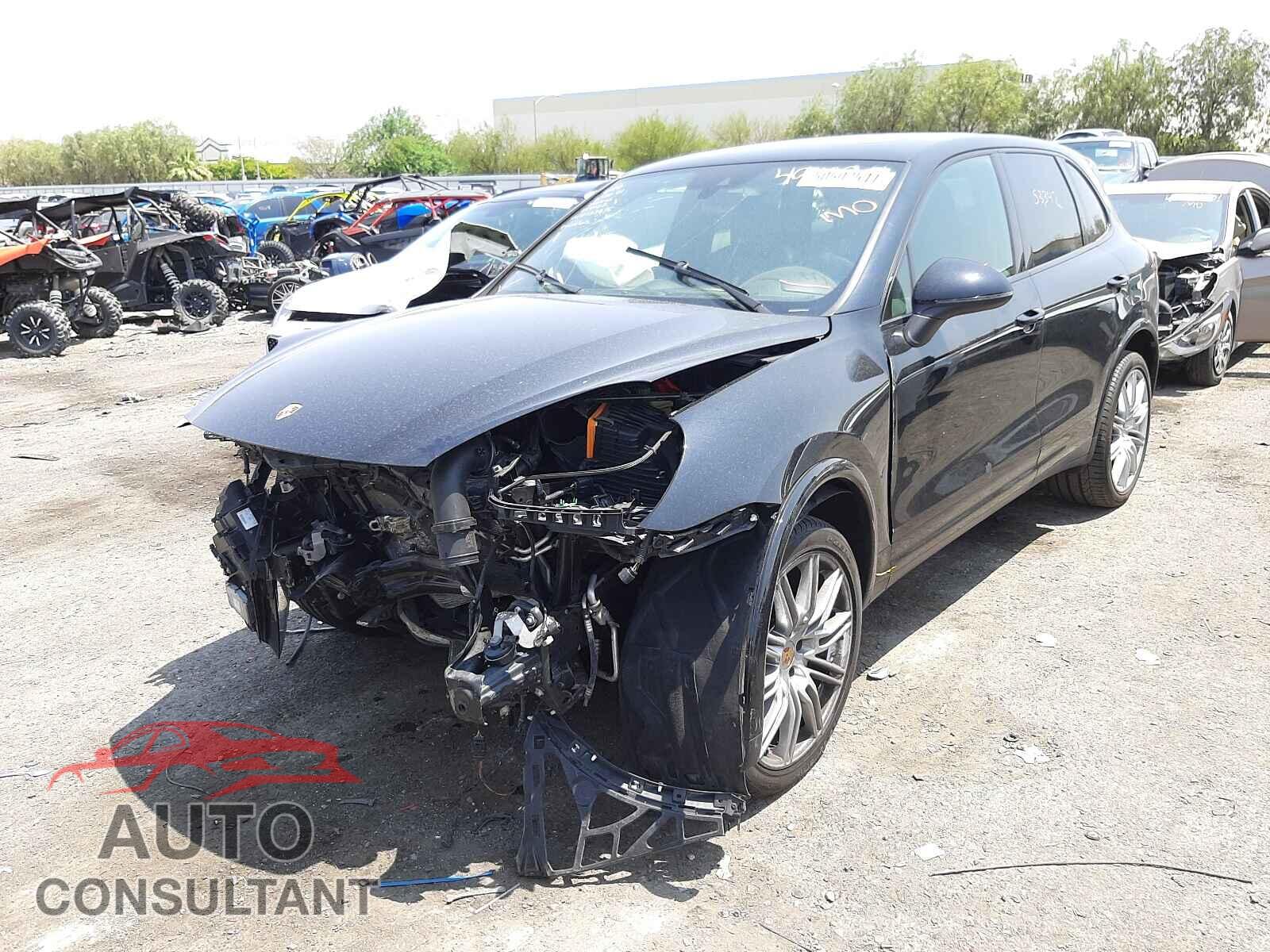 PORSCHE CAYENNE 2017 - WP1AA2A23HKA87100