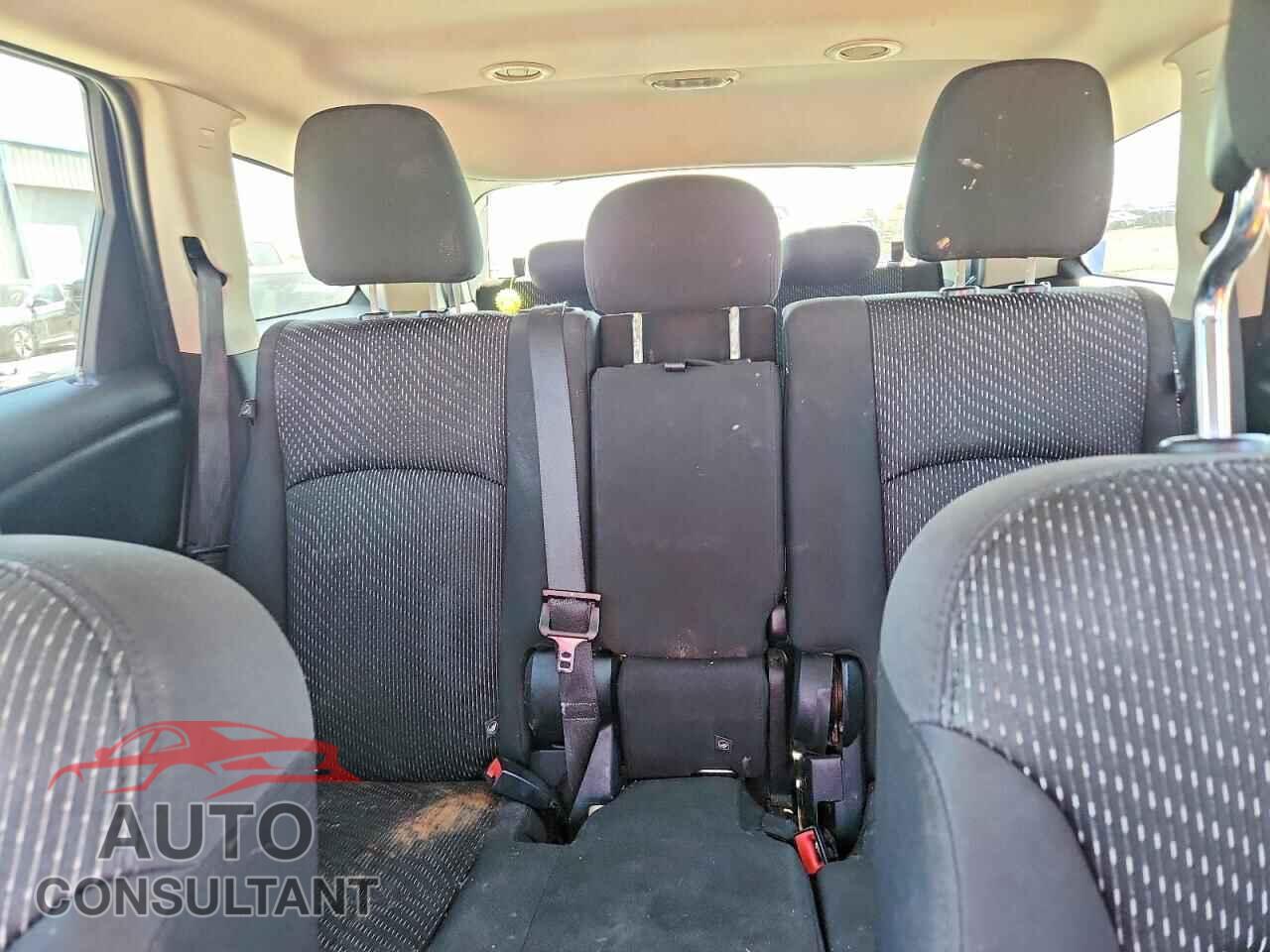 DODGE JOURNEY 2015 - 3C4PDCBB6FT599193