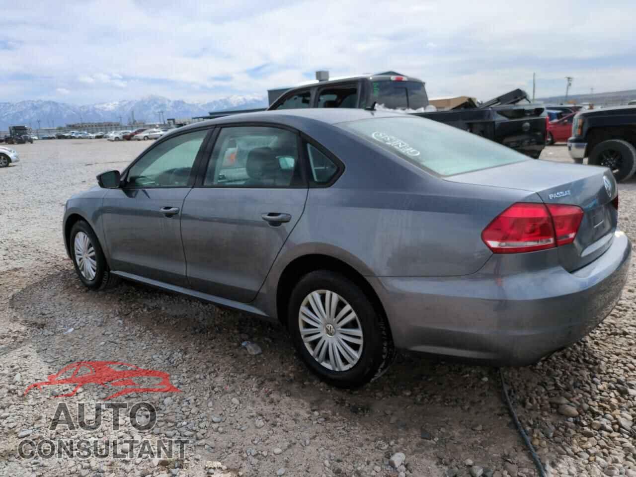 VOLKSWAGEN PASSAT 2015 - 1VWAS7A37FC003403