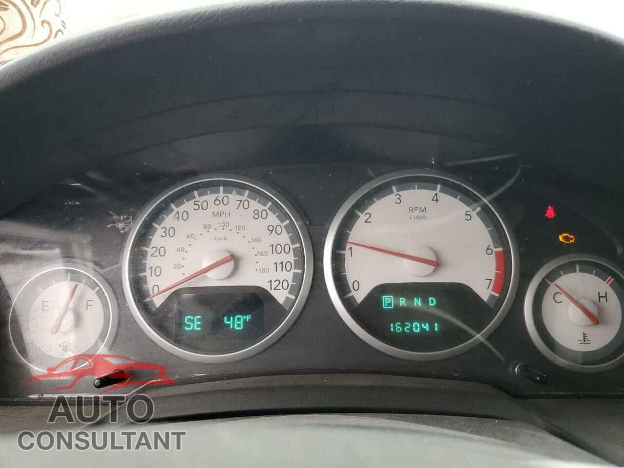 DODGE CARAVAN 2010 - 2D4RN5D14AR118765