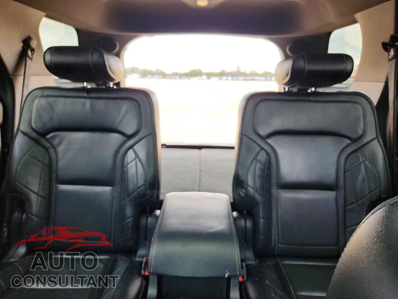 FORD EXPLORER 2017 - 1FM5K8HTXHGC04901