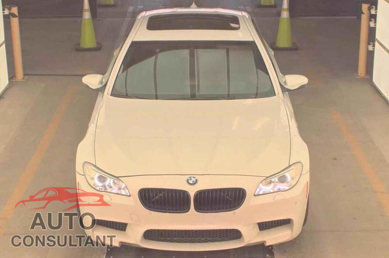 BMW M5 2013 - WBSFV9C53DC772996