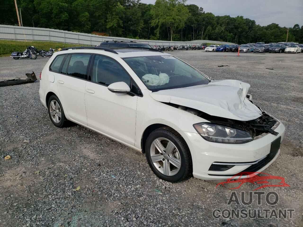 VOLKSWAGEN GOLF 2018 - 3VWD17AU0JM752110