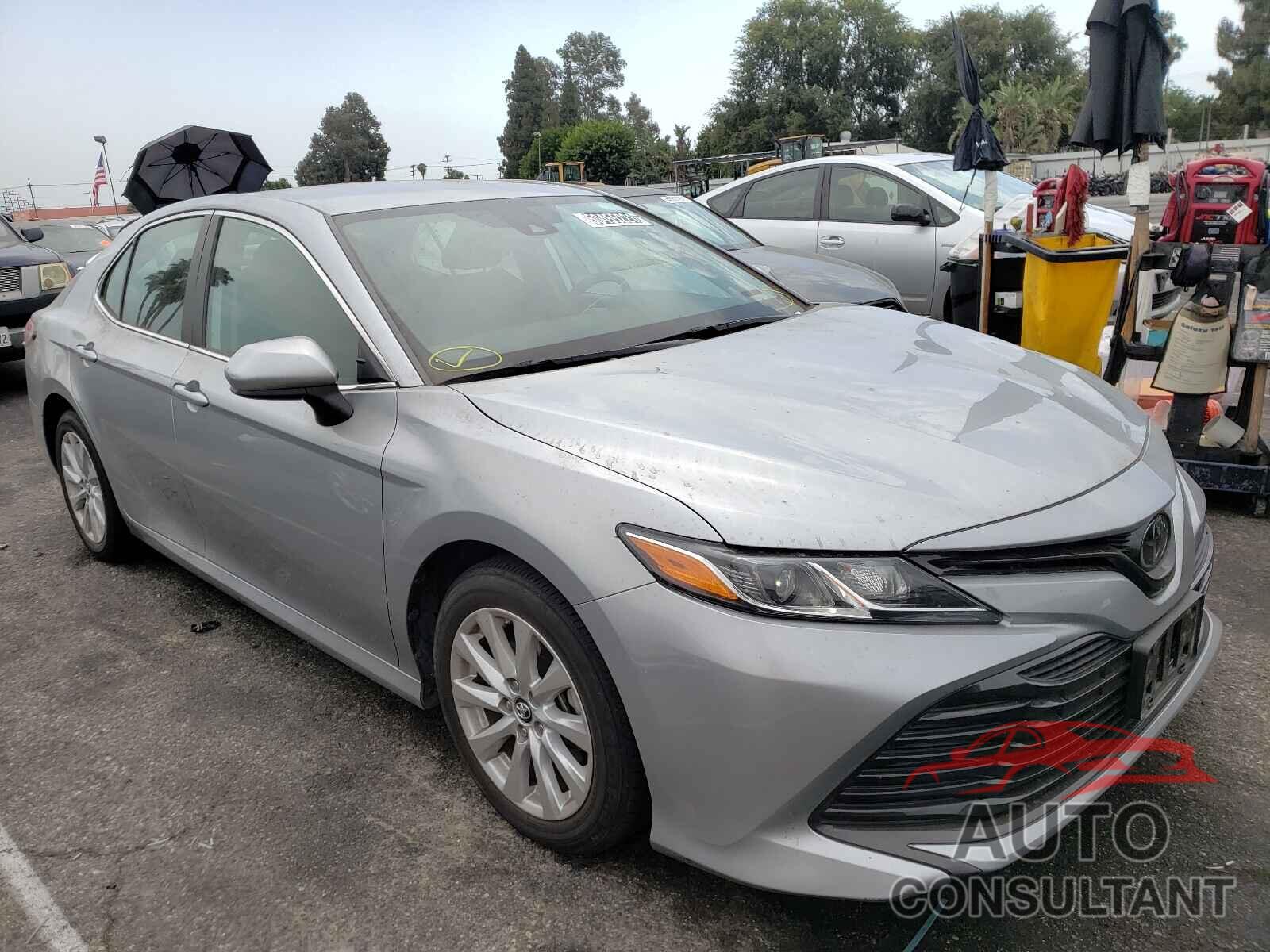 TOYOTA CAMRY 2019 - 4T1B11HK2KU242863