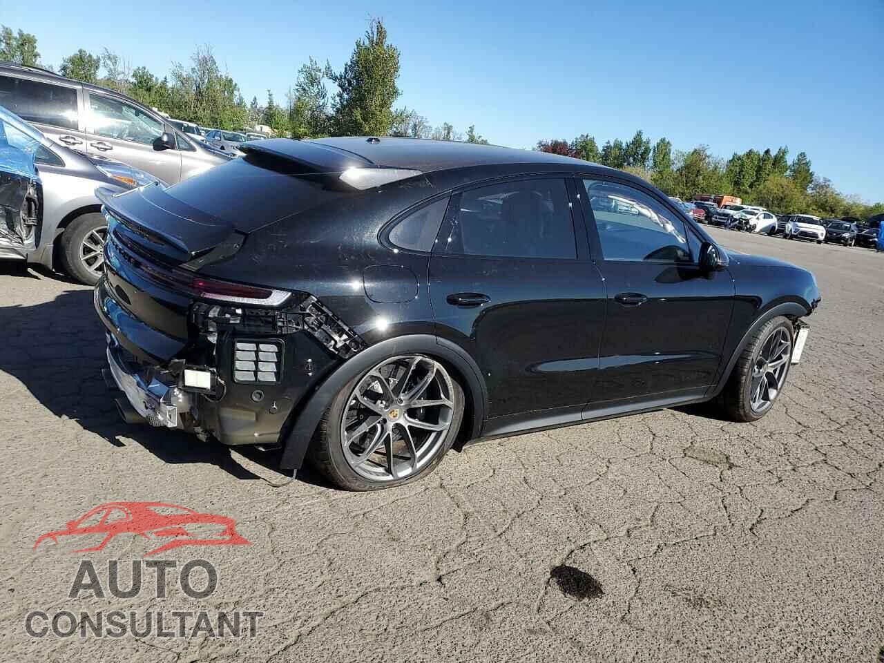 PORSCHE CAYENNE 2024 - WP1BK2AY9RDA72984