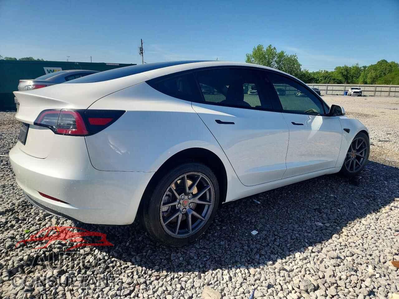 TESLA MODEL 3 2023 - 5YJ3E1EA0PF481899