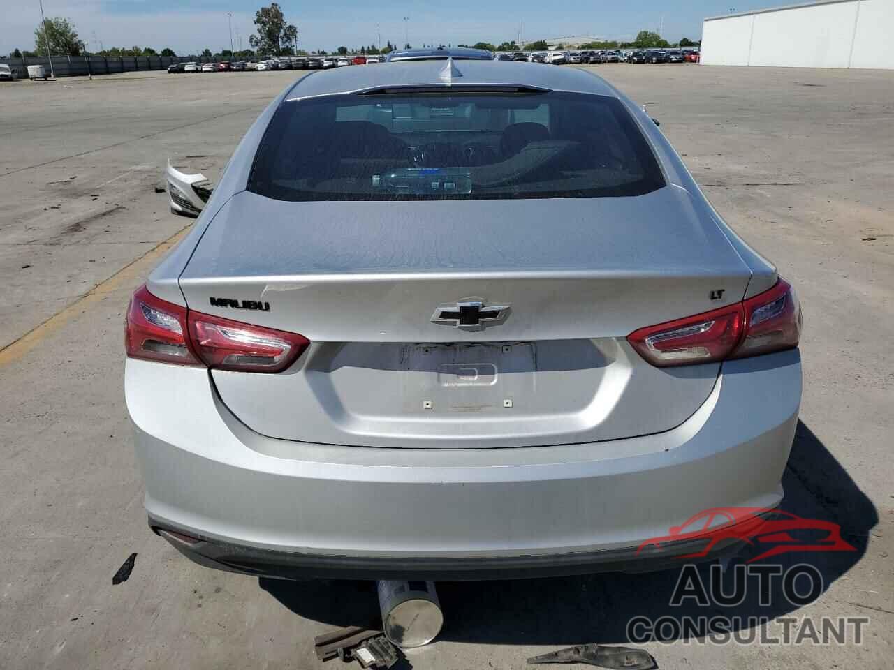 CHEVROLET MALIBU 2022 - 1G1ZD5ST3NF170740