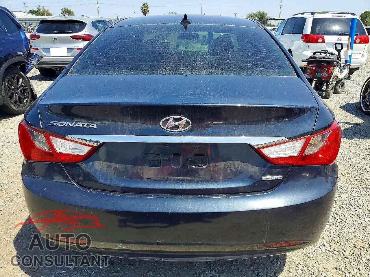 HYUNDAI SONATA 2013 - 5NPEC4AC9DH782871