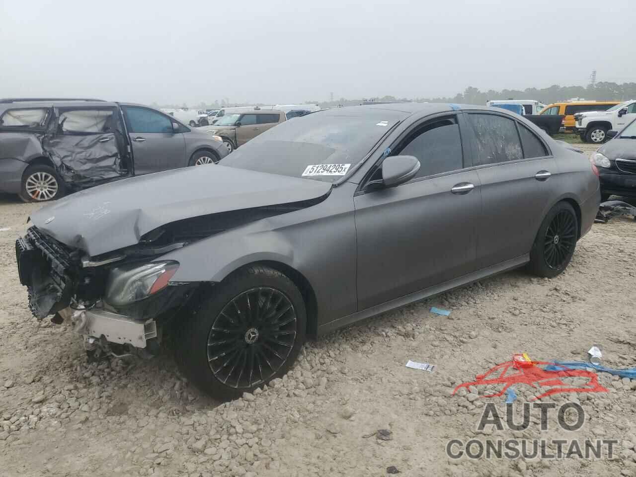 MERCEDES-BENZ E-CLASS 2018 - WDDZF4KB7JA383299