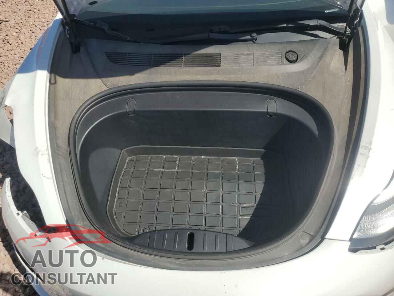 TESLA MODEL 3 2020 - 5YJ3E1EC4LF722469