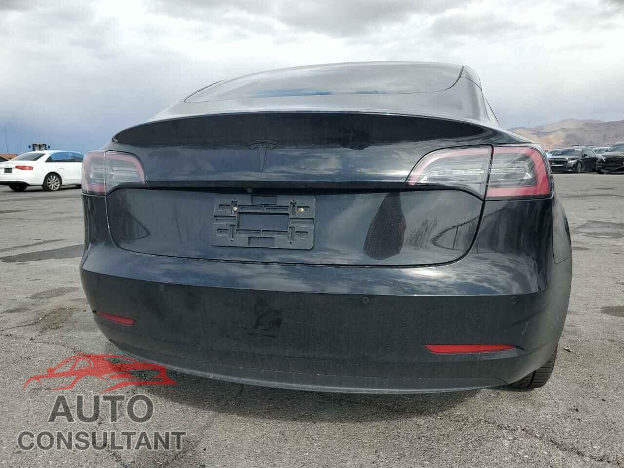 TESLA MODEL 3 2019 - 5YJ3E1EA2KF312637
