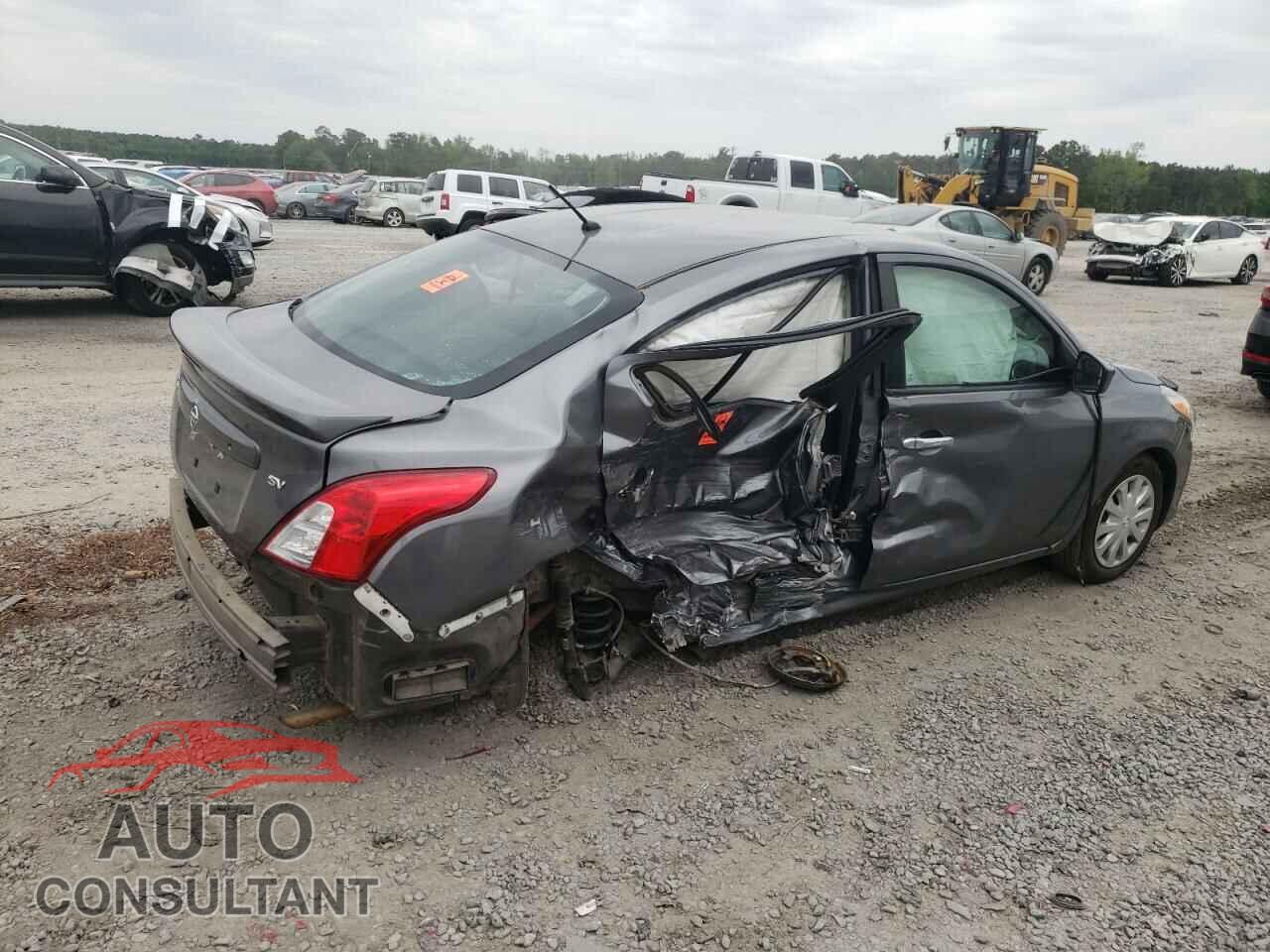 NISSAN VERSA 2017 - 3N1CN7AP3HL839211