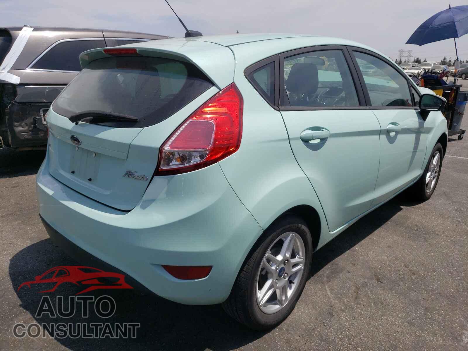 FORD FIESTA 2017 - 3FADP4EJ1HM125951