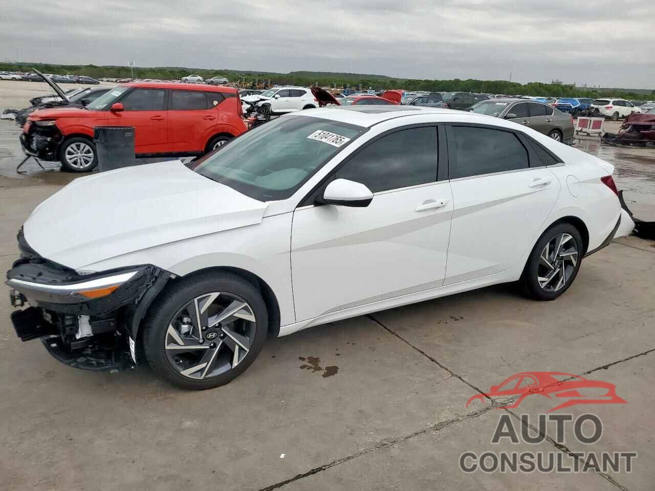 HYUNDAI ELANTRA 2024 - KMHLS4DG1RU820451